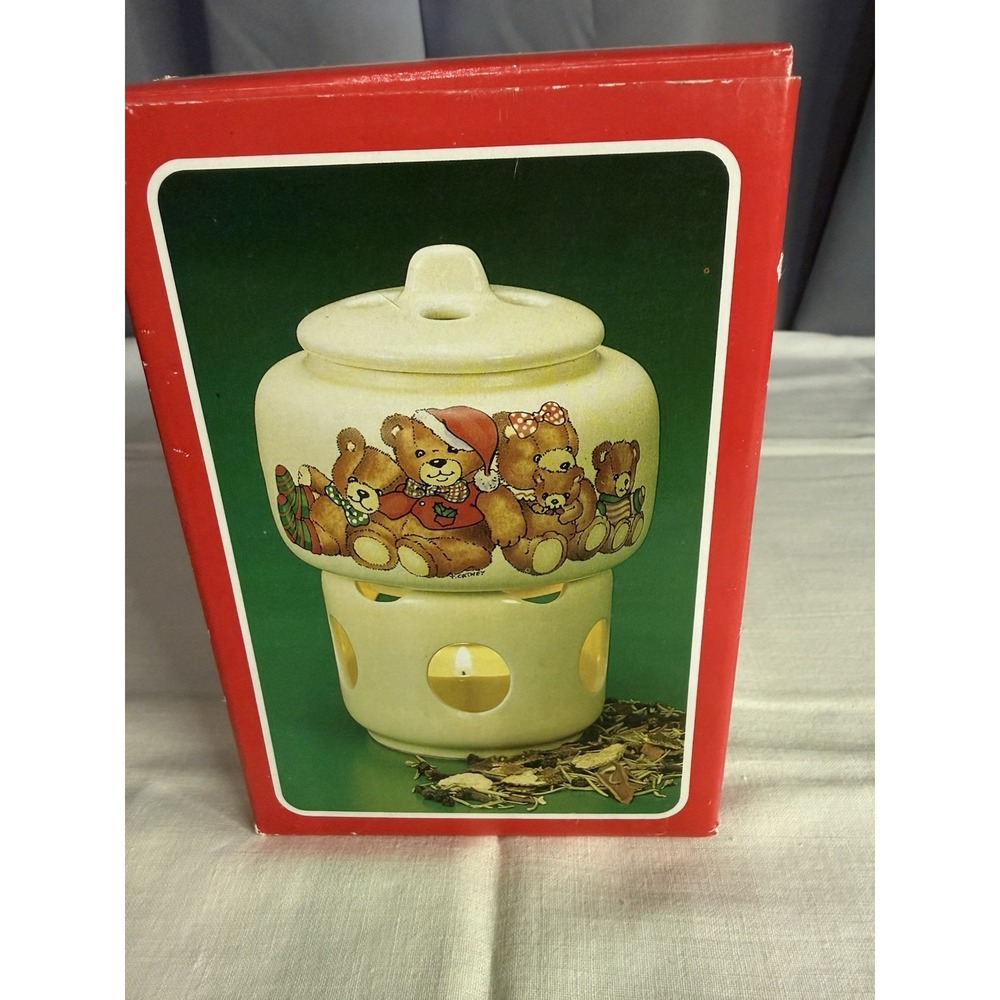 Vintage Christmas Bears Room Scenter Tea Light 5" Potpourri/Wax Melter With Box